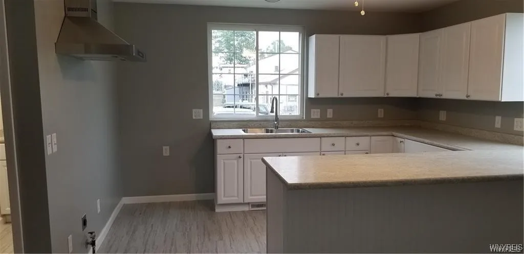 8137 Sheridan Drive 6 Upper, Clarence, New York 14, Clarence, New York 14221, 3 Bedrooms Bedrooms, 6 Rooms Rooms,1 BathroomBathrooms,Residential Lease,Closed,8137 Sheridan Drive 6 Upper, Clarence, New York 14,0,B1639341