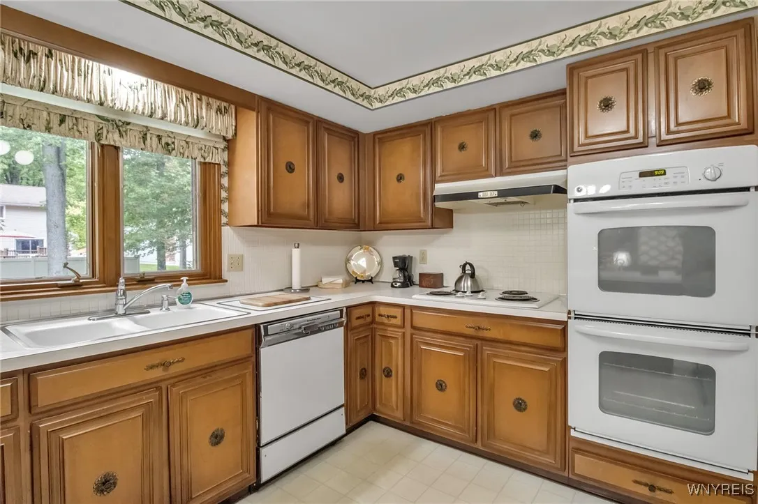 31 Shadow Wood Dr Drive, Amherst, New York 14051, Amherst, New York 14051, 3 Bedrooms Bedrooms, 7 Rooms Rooms,2 BathroomsBathrooms,Residential,For Sale,31 Shadow Wood Dr Drive, Amherst, New York 14051,0,B1639379