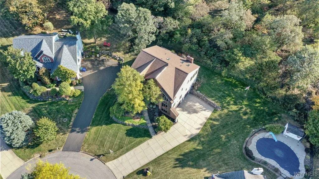 4892 Eastbrooke Place, Clarence, New York 14221, Clarence, New York 14221, 4 Bedrooms Bedrooms, 10 Rooms Rooms,3 BathroomsBathrooms,Residential,For Sale,4892 Eastbrooke Place, Clarence, New York 14221,0,B1639016