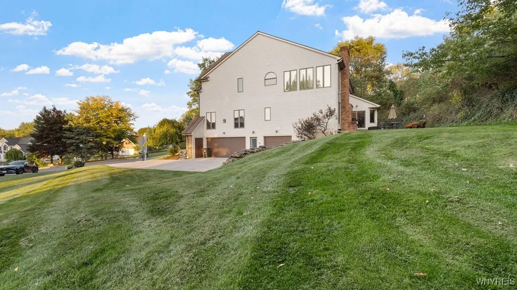 4892 Eastbrooke Place, Clarence, New York 14221, Clarence, New York 14221, 4 Bedrooms Bedrooms, 10 Rooms Rooms,3 BathroomsBathrooms,Residential,For Sale,4892 Eastbrooke Place, Clarence, New York 14221,0,B1639016