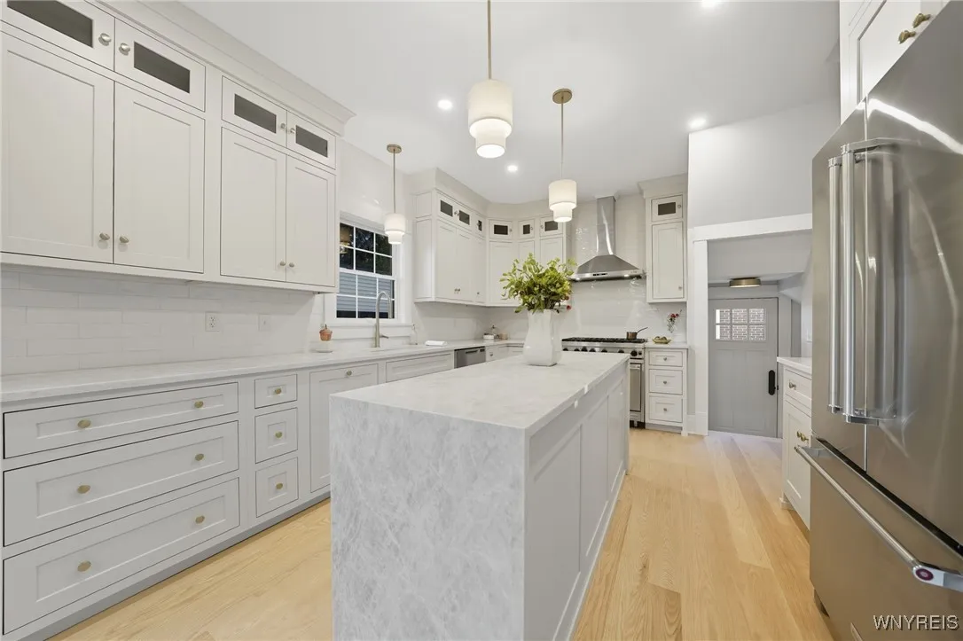 4763 Clifton Parkway, Hamburg, New York 14075, Hamburg, New York 14075, 3 Bedrooms Bedrooms, 10 Rooms Rooms,2 BathroomsBathrooms,Residential,For Sale,4763 Clifton Parkway, Hamburg, New York 14075,0,B1639305