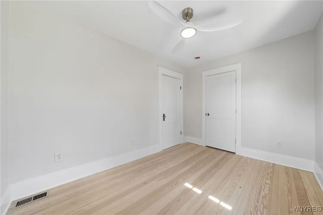4763 Clifton Parkway, Hamburg, New York 14075, Hamburg, New York 14075, 3 Bedrooms Bedrooms, 10 Rooms Rooms,2 BathroomsBathrooms,Residential,For Sale,4763 Clifton Parkway, Hamburg, New York 14075,0,B1639305