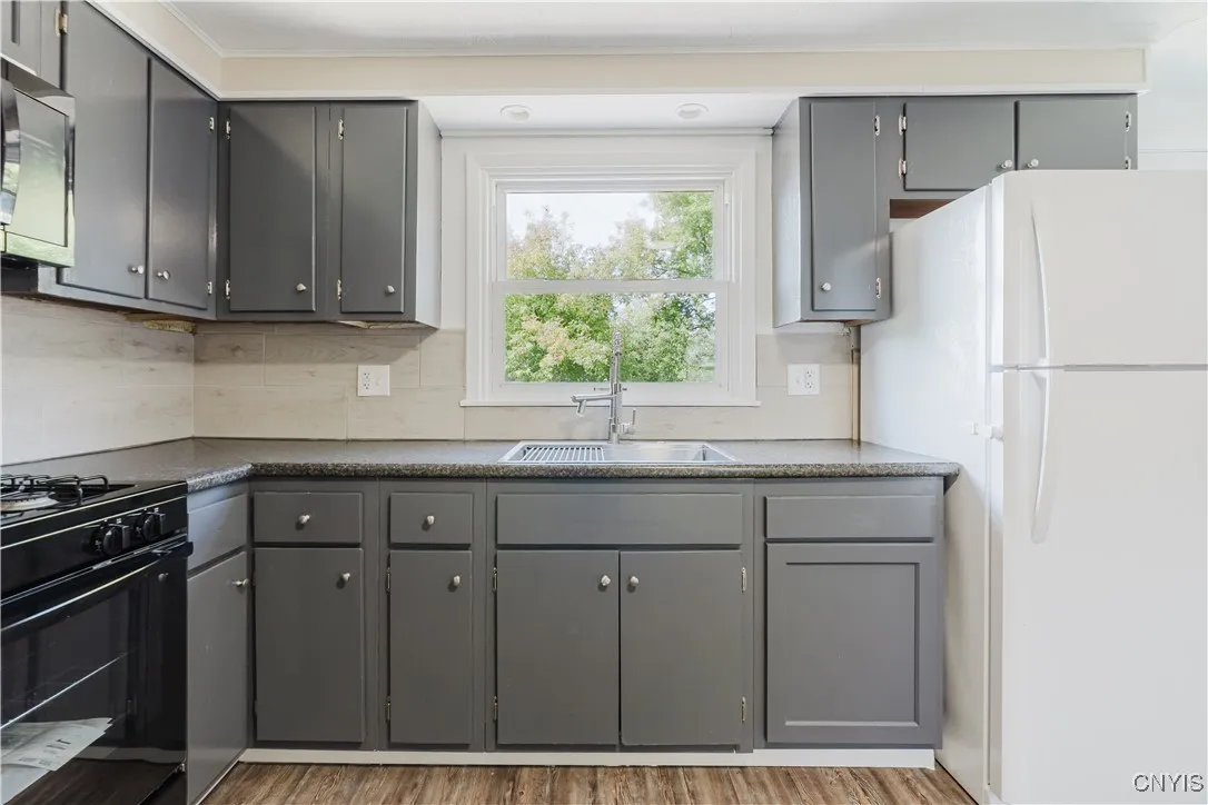 22279 Us Route 11, Pamelia, New York 13601, Pamelia, New York 13601, 3 Bedrooms Bedrooms, 7 Rooms Rooms,1 BathroomBathrooms,Residential,Closed,22279 Us Route 11, Pamelia, New York 13601,0,S1639120