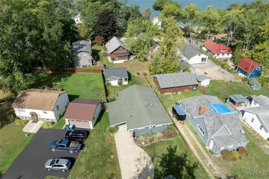 9364 Lake Shore Road, Evans, New York 14006, Evans, New York 14006, 2 Bedrooms Bedrooms, 4 Rooms Rooms,2 BathroomsBathrooms,Residential,Closed,9364 Lake Shore Road, Evans, New York 14006,0,B1639431