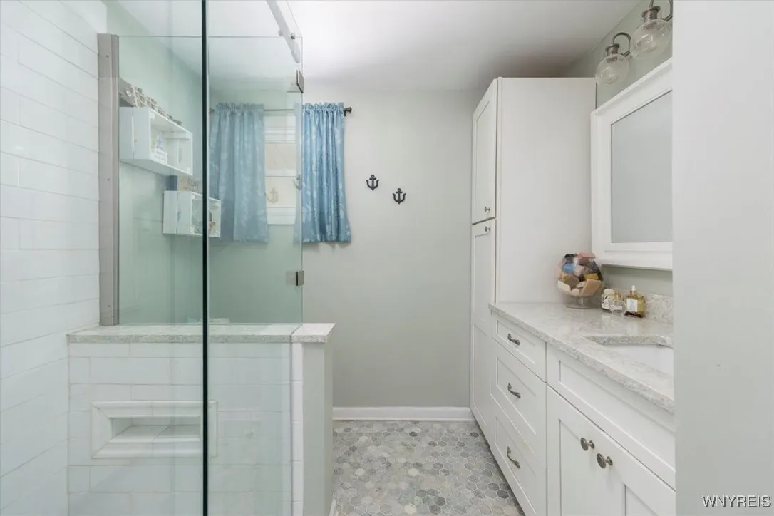 Guest bath