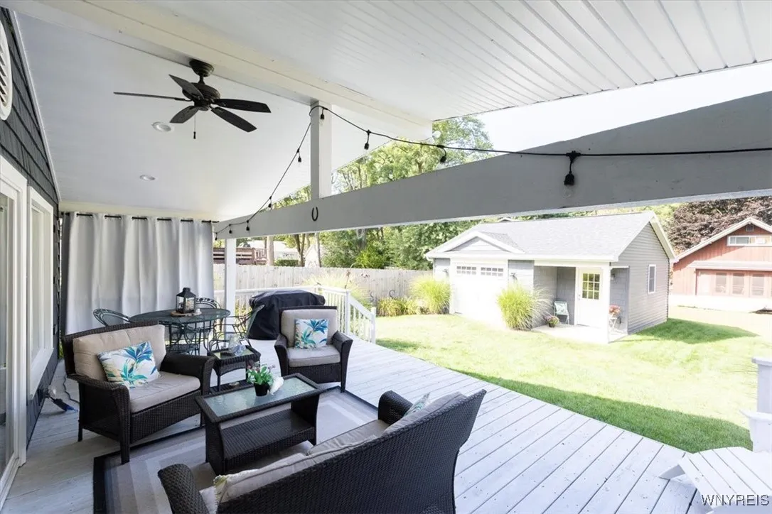 9364 Lake Shore Road, Evans, New York 14006, Evans, New York 14006, 2 Bedrooms Bedrooms, 4 Rooms Rooms,2 BathroomsBathrooms,Residential,Closed,9364 Lake Shore Road, Evans, New York 14006,0,B1639431