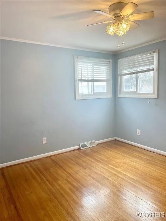 82 Colette Avenue, Cheektowaga, New York 14227, Cheektowaga, New York 14227, 3 Bedrooms Bedrooms, 6 Rooms Rooms,1 BathroomBathrooms,Residential Lease,For Rent,82 Colette Avenue, Cheektowaga, New York 14227,0,B1637842
