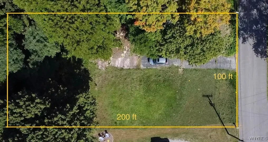 1214 Mayfield Drive, Alden, New York 14004, Alden, New York 14004, 3 Bedrooms Bedrooms, 6 Rooms Rooms,2 BathroomsBathrooms,Residential,For Sale,1214 Mayfield Drive, Alden, New York 14004,0,B1639362