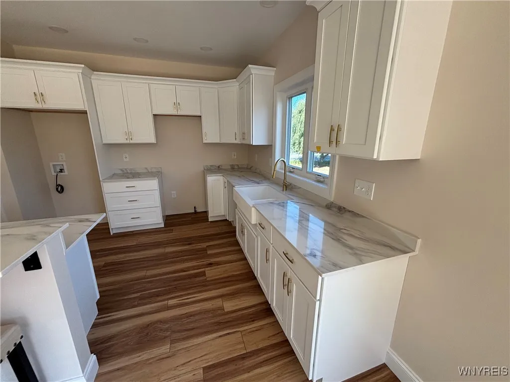 1214 Mayfield Drive, Alden, New York 14004, Alden, New York 14004, 3 Bedrooms Bedrooms, 6 Rooms Rooms,2 BathroomsBathrooms,Residential,For Sale,1214 Mayfield Drive, Alden, New York 14004,0,B1639362