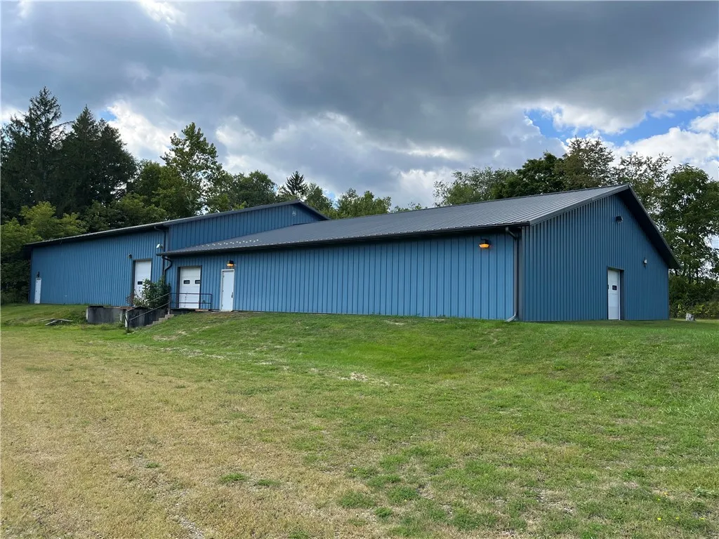 60 Hammond Street, Big Flats, New York 14814, Big Flats, New York 14814, ,Commercial Sale,For Sale,60 Hammond Street, Big Flats, New York 14814,0,R1639485