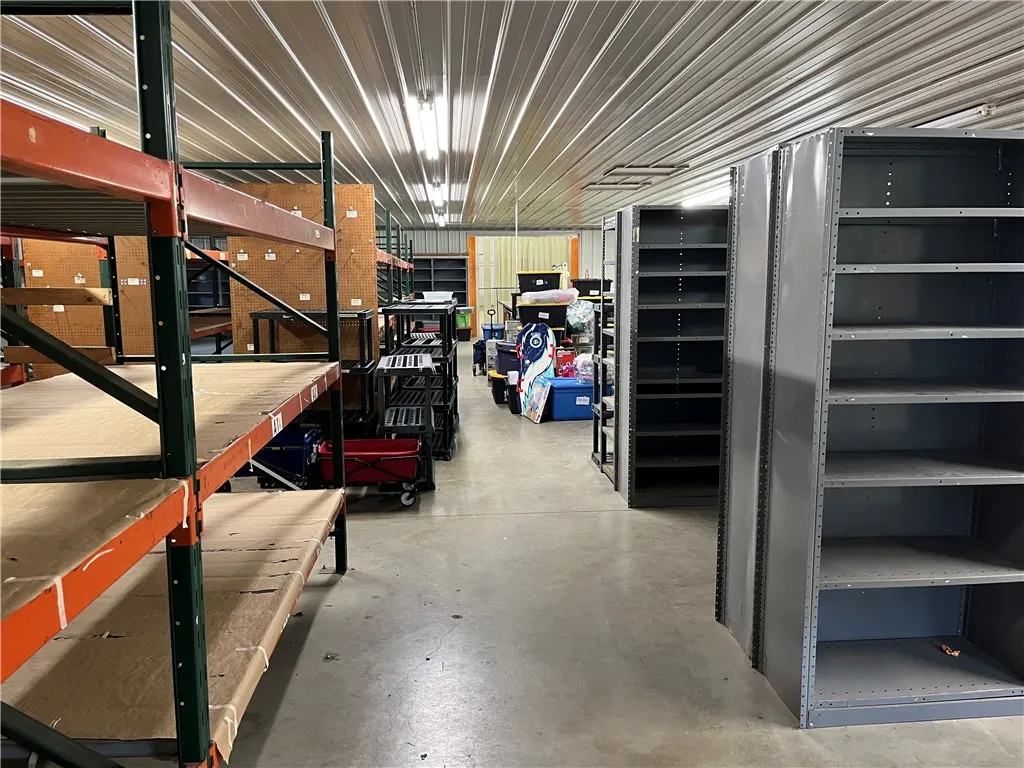 60 Hammond Street, Big Flats, New York 14814, Big Flats, New York 14814, ,Commercial Sale,For Sale,60 Hammond Street, Big Flats, New York 14814,0,R1639485