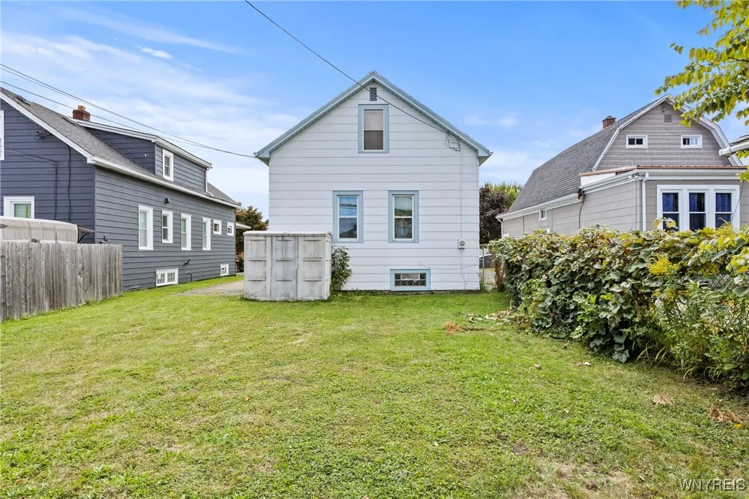 36 Magnolia Street, Lackawanna, New York 14218, Lackawanna, New York 14218, 3 Bedrooms Bedrooms, 7 Rooms Rooms,1 BathroomBathrooms,Residential,For Sale,36 Magnolia Street, Lackawanna, New York 14218,0,B1639430