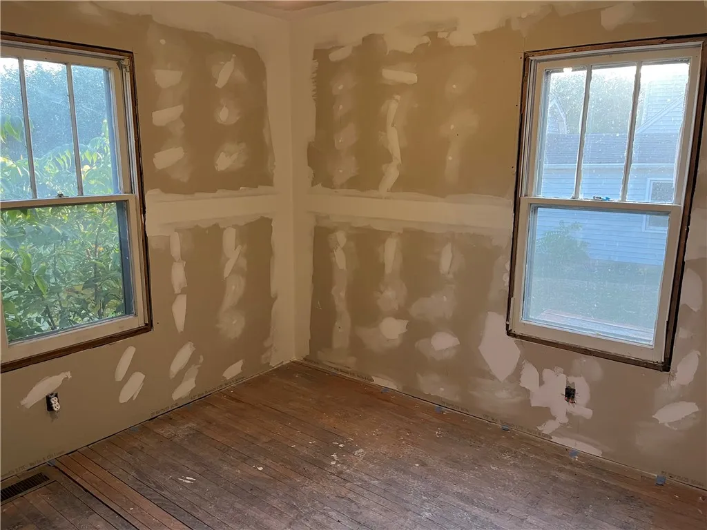 31 South Platt Street, Erwin, New York 14870, Erwin, New York 14870, 3 Bedrooms Bedrooms, 7 Rooms Rooms,1 BathroomBathrooms,Residential,Closed,31 South Platt Street, Erwin, New York 14870,0,R1639494