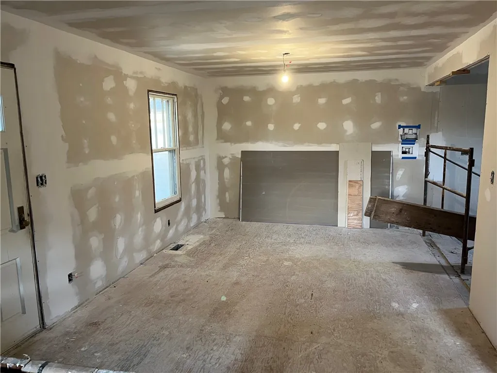 31 South Platt Street, Erwin, New York 14870, Erwin, New York 14870, 3 Bedrooms Bedrooms, 7 Rooms Rooms,1 BathroomBathrooms,Residential,Closed,31 South Platt Street, Erwin, New York 14870,0,R1639494