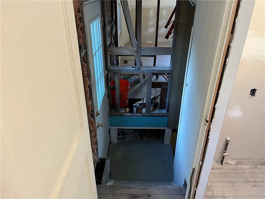 31 South Platt Street, Erwin, New York 14870, Erwin, New York 14870, 3 Bedrooms Bedrooms, 7 Rooms Rooms,1 BathroomBathrooms,Residential,Closed,31 South Platt Street, Erwin, New York 14870,0,R1639494
