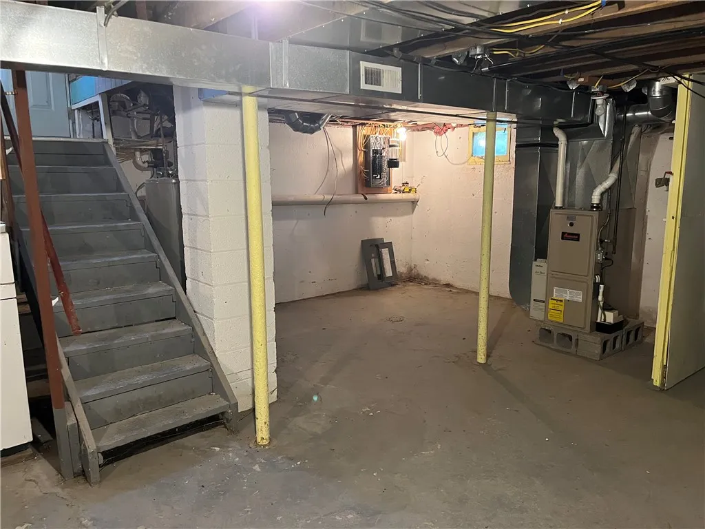 31 South Platt Street, Erwin, New York 14870, Erwin, New York 14870, 3 Bedrooms Bedrooms, 7 Rooms Rooms,1 BathroomBathrooms,Residential,Closed,31 South Platt Street, Erwin, New York 14870,0,R1639494