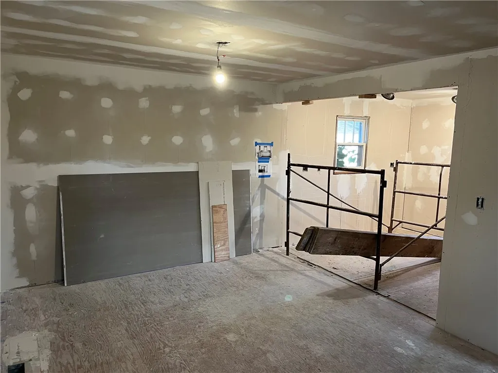 31 South Platt Street, Erwin, New York 14870, Erwin, New York 14870, 3 Bedrooms Bedrooms, 7 Rooms Rooms,1 BathroomBathrooms,Residential,Closed,31 South Platt Street, Erwin, New York 14870,0,R1639494
