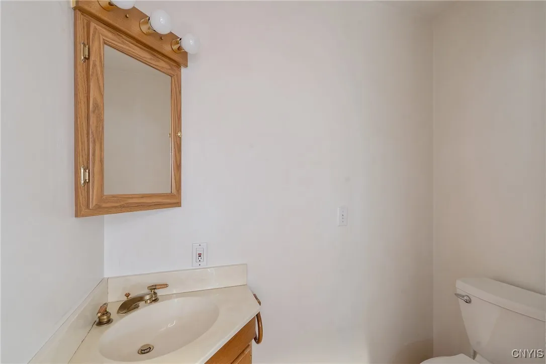 29 Forest Drive, Constantia, New York 13042, Constantia, New York 13042, 3 Bedrooms Bedrooms, 7 Rooms Rooms,2 BathroomsBathrooms,Residential,Closed,29 Forest Drive, Constantia, New York 13042,0,S1639507