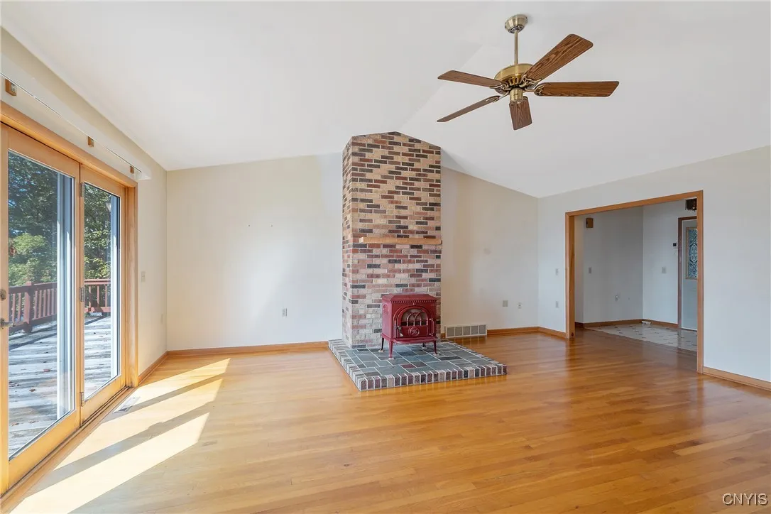 29 Forest Drive, Constantia, New York 13042, Constantia, New York 13042, 3 Bedrooms Bedrooms, 7 Rooms Rooms,2 BathroomsBathrooms,Residential,Closed,29 Forest Drive, Constantia, New York 13042,0,S1639507