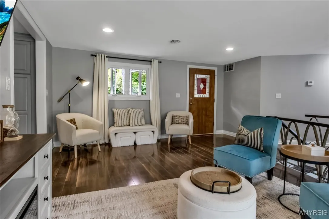 64 Greenmeadow Drive, Orchard Park, New York 14127, Orchard Park, New York 14127, 4 Bedrooms Bedrooms, 10 Rooms Rooms,3 BathroomsBathrooms,Residential,For Sale,64 Greenmeadow Drive, Orchard Park, New York 14127,0,B1639188