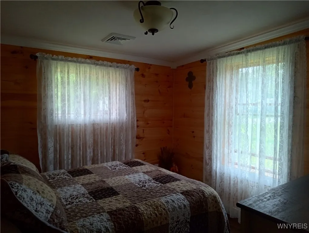 9106 Arthur Jenkins Road, Lenox, New York 13032, Lenox, New York 13032, 3 Bedrooms Bedrooms, 5 Rooms Rooms,2 BathroomsBathrooms,Residential,For Sale,9106 Arthur Jenkins Road, Lenox, New York 13032,0,B1639448