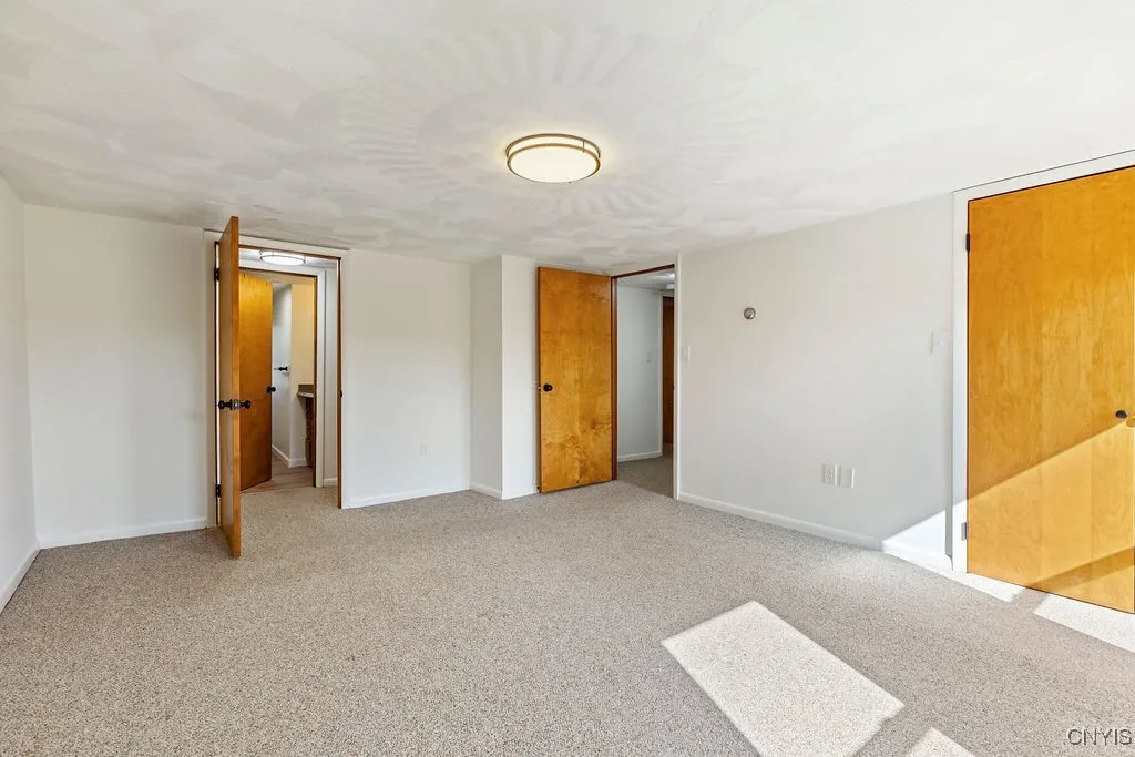 3183 Mohawk Street, Paris, New York 13456, Paris, New York 13456, 3 Bedrooms Bedrooms, 9 Rooms Rooms,2 BathroomsBathrooms,Residential Lease,For Rent,3183 Mohawk Street, Paris, New York 13456,0,S1639536