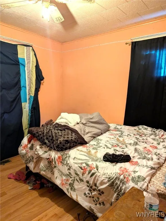 35 Erskine Avenue, Buffalo, New York 14215, Buffalo, New York 14215, 4 Bedrooms Bedrooms, ,2 BathroomsBathrooms,Residential,For Sale,35 Erskine Avenue, Buffalo, New York 14215,0,B1639467