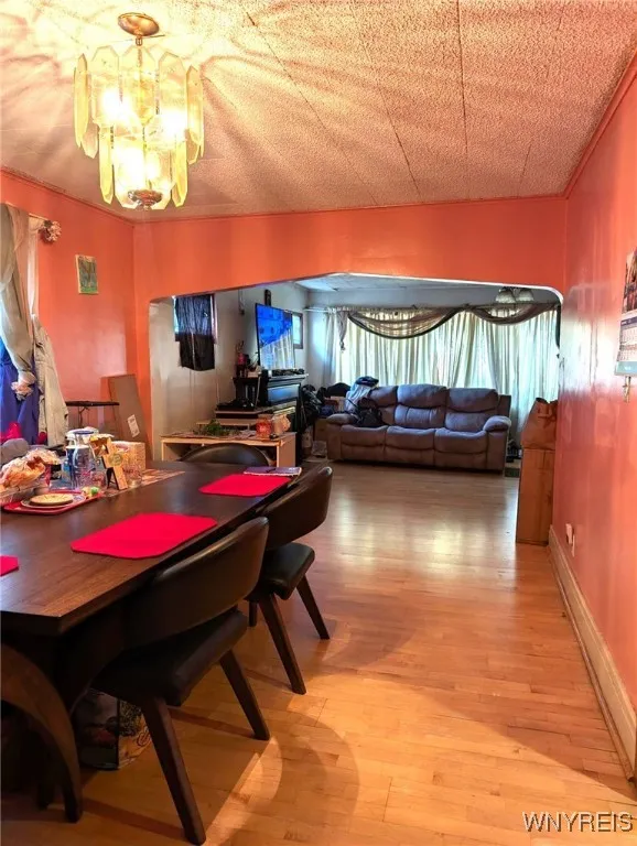 35 Erskine Avenue, Buffalo, New York 14215, Buffalo, New York 14215, 4 Bedrooms Bedrooms, ,2 BathroomsBathrooms,Residential,For Sale,35 Erskine Avenue, Buffalo, New York 14215,0,B1639467