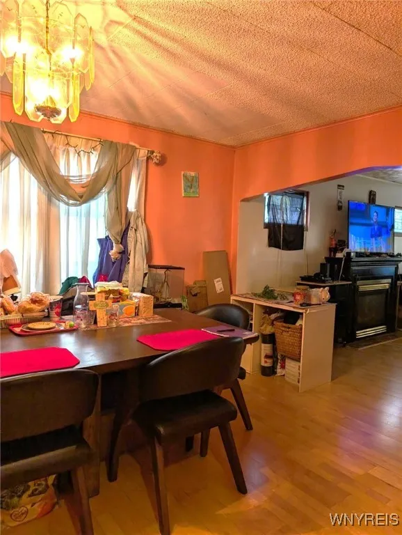 35 Erskine Avenue, Buffalo, New York 14215, Buffalo, New York 14215, 4 Bedrooms Bedrooms, ,2 BathroomsBathrooms,Residential,For Sale,35 Erskine Avenue, Buffalo, New York 14215,0,B1639467