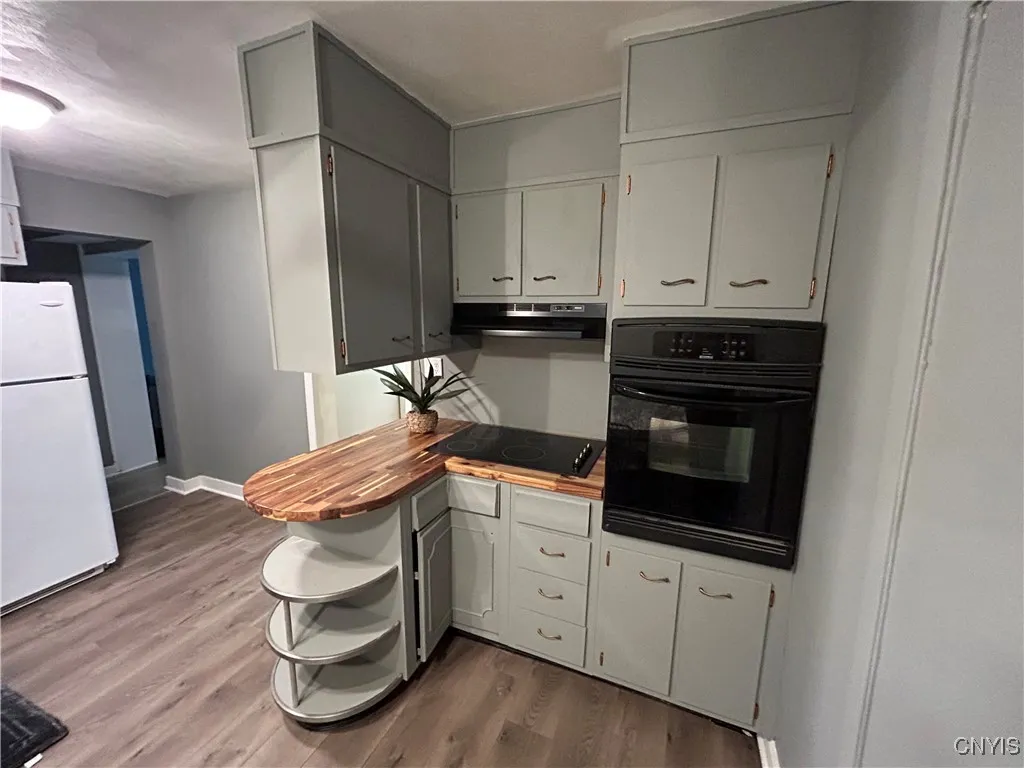 13 James Street, Cortland, New York 13045, Cortland, New York 13045, 6 Bedrooms Bedrooms, ,2 BathroomsBathrooms,Residential,For Sale,13 James Street, Cortland, New York 13045,0,S1639316