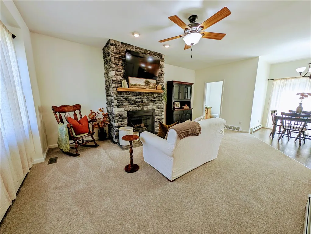 35 Schoolhouse Lane, Oneonta, New York 13820, Oneonta, New York 13820, 4 Bedrooms Bedrooms, 9 Rooms Rooms,3 BathroomsBathrooms,Residential,For Sale,35 Schoolhouse Lane, Oneonta, New York 13820,0,R1639546