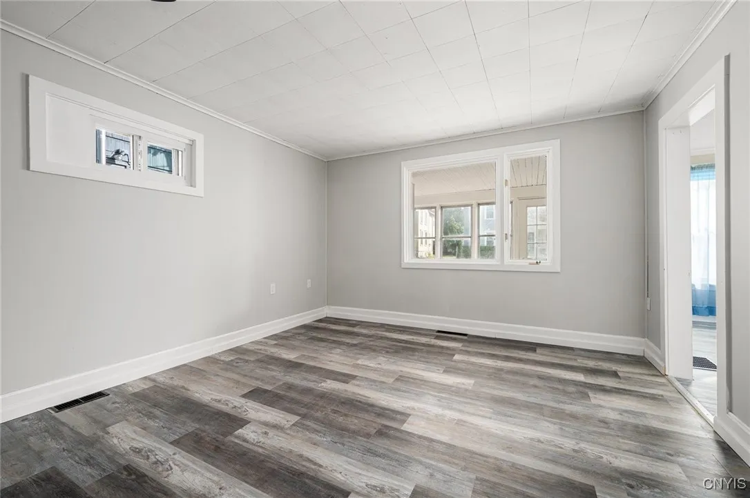 136 Osborne Street, Auburn, New York 13021, Auburn, New York 13021, 3 Bedrooms Bedrooms, 8 Rooms Rooms,1 BathroomBathrooms,Residential,For Sale,136 Osborne Street, Auburn, New York 13021,0,S1639539