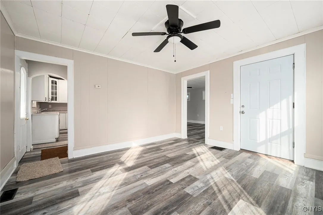 136 Osborne Street, Auburn, New York 13021, Auburn, New York 13021, 3 Bedrooms Bedrooms, 8 Rooms Rooms,1 BathroomBathrooms,Residential,For Sale,136 Osborne Street, Auburn, New York 13021,0,S1639539