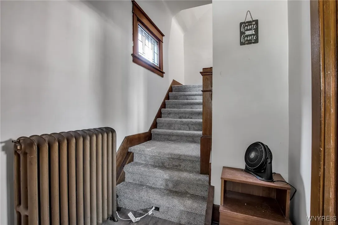 Hallway / Entrance for Upper Unit