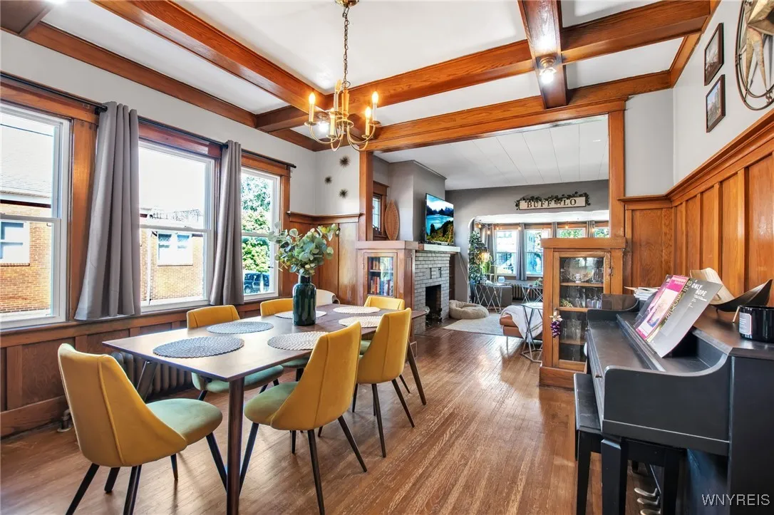 Lower Unit - Dining Room