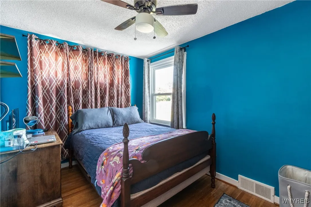 273 Homewood Avenue, Tonawanda, New York 14217, Tonawanda, New York 14217, 2 Bedrooms Bedrooms, 5 Rooms Rooms,1 BathroomBathrooms,Residential,For Sale,273 Homewood Avenue, Tonawanda, New York 14217,0,B1638379