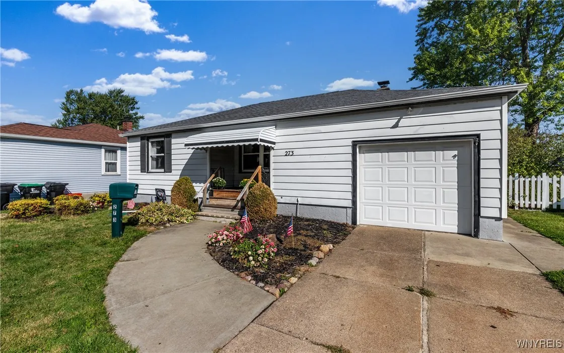 273 Homewood Avenue, Tonawanda, New York 14217, Tonawanda, New York 14217, 2 Bedrooms Bedrooms, 5 Rooms Rooms,1 BathroomBathrooms,Residential,For Sale,273 Homewood Avenue, Tonawanda, New York 14217,0,B1638379