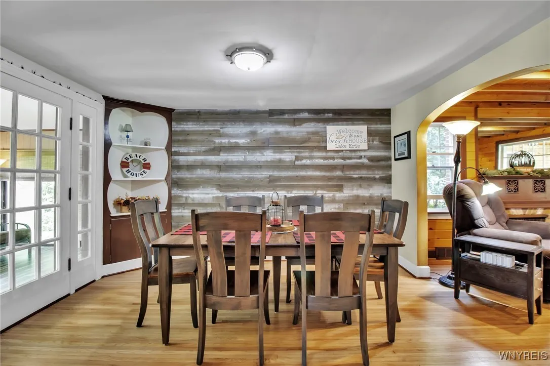 4366 Beach Avenue, Hamburg, New York 14075, Hamburg, New York 14075, 3 Bedrooms Bedrooms, 7 Rooms Rooms,1 BathroomBathrooms,Residential,For Sale,4366 Beach Avenue, Hamburg, New York 14075,0,B1638820