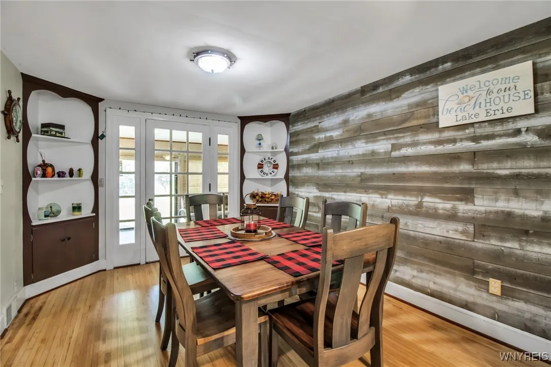4366 Beach Avenue, Hamburg, New York 14075, Hamburg, New York 14075, 3 Bedrooms Bedrooms, 7 Rooms Rooms,1 BathroomBathrooms,Residential,For Sale,4366 Beach Avenue, Hamburg, New York 14075,0,B1638820