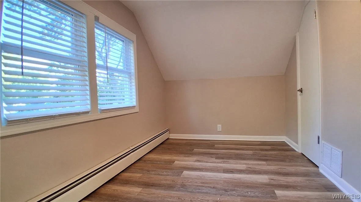 61 Elsie Lane, Grand Island, New York 14072, Grand Island, New York 14072, 3 Bedrooms Bedrooms, 6 Rooms Rooms,1 BathroomBathrooms,Residential Lease,Closed,61 Elsie Lane, Grand Island, New York 14072,0,B1639622