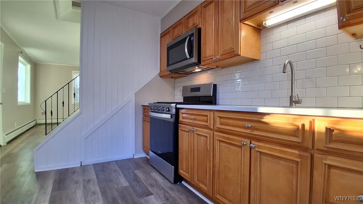61 Elsie Lane, Grand Island, New York 14072, Grand Island, New York 14072, 3 Bedrooms Bedrooms, 6 Rooms Rooms,1 BathroomBathrooms,Residential Lease,Closed,61 Elsie Lane, Grand Island, New York 14072,0,B1639622