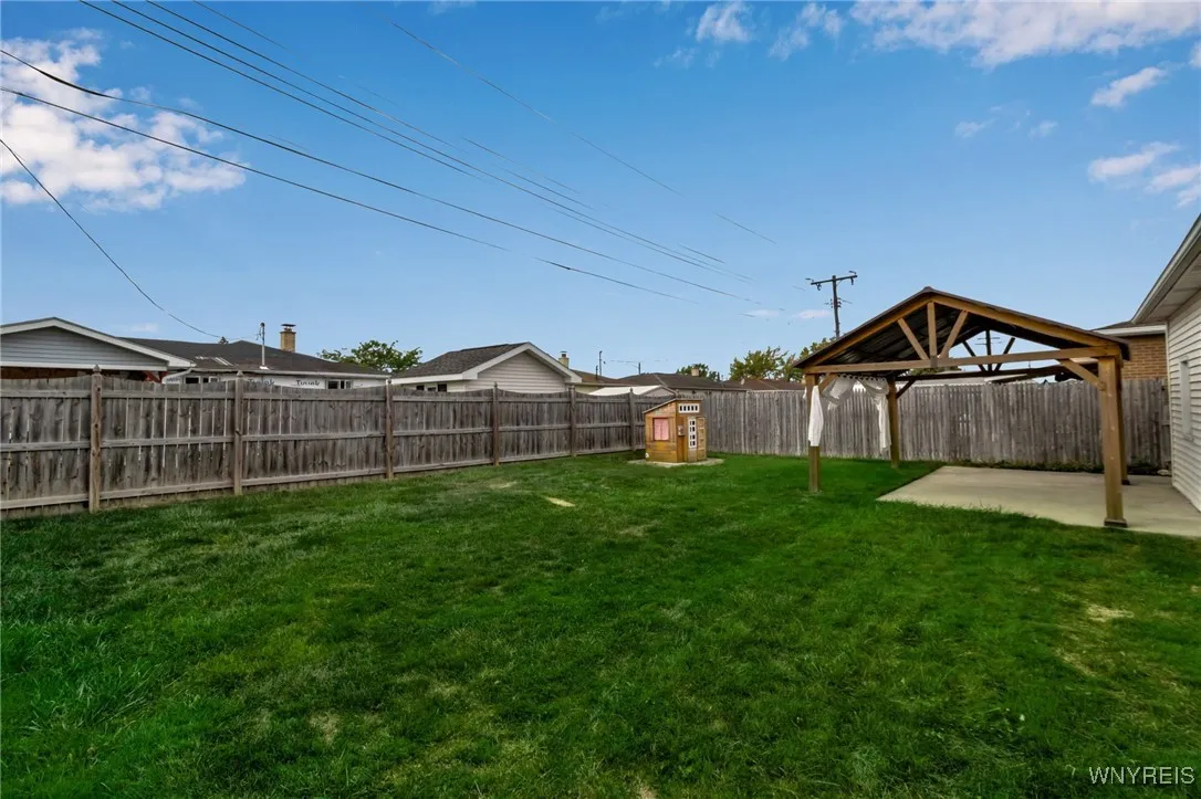 58 Caroline Lane, Cheektowaga, New York 14043, Cheektowaga, New York 14043, 3 Bedrooms Bedrooms, 6 Rooms Rooms,1 BathroomBathrooms,Residential,Closed,58 Caroline Lane, Cheektowaga, New York 14043,0,B1638527