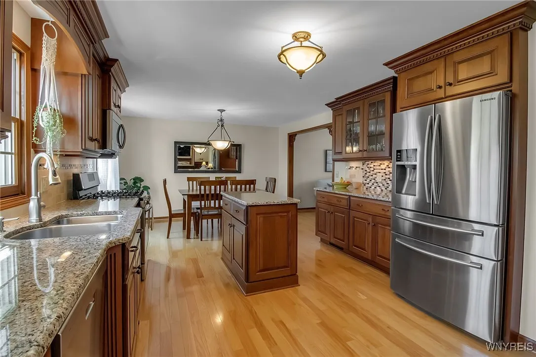 69 Hubbardston Place, Amherst, New York 14228, Amherst, New York 14228, 4 Bedrooms Bedrooms, 9 Rooms Rooms,2 BathroomsBathrooms,Residential,For Sale,69 Hubbardston Place, Amherst, New York 14228,0,B1639103