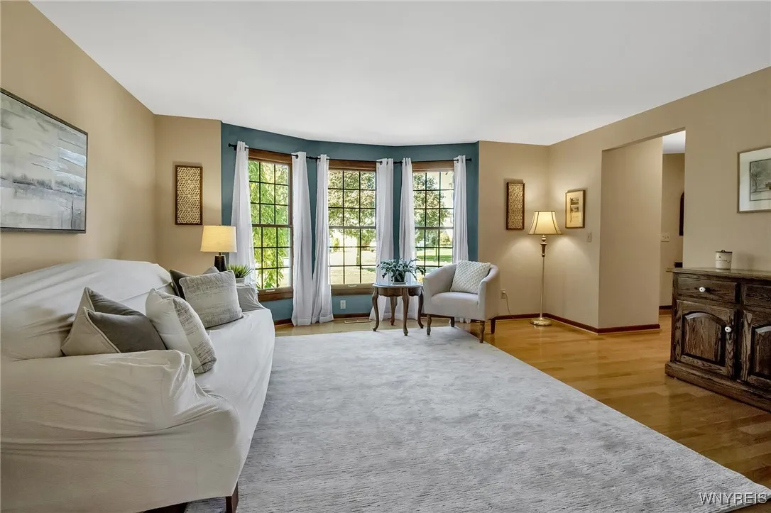 69 Hubbardston Place, Amherst, New York 14228, Amherst, New York 14228, 4 Bedrooms Bedrooms, 9 Rooms Rooms,2 BathroomsBathrooms,Residential,For Sale,69 Hubbardston Place, Amherst, New York 14228,0,B1639103