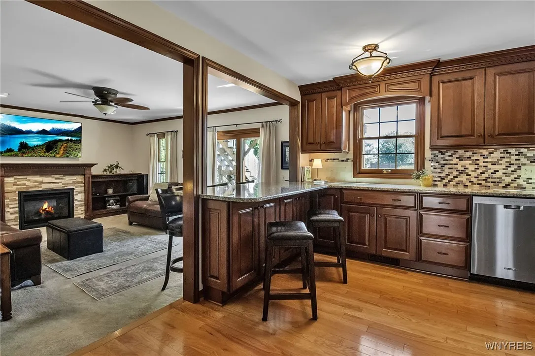 69 Hubbardston Place, Amherst, New York 14228, Amherst, New York 14228, 4 Bedrooms Bedrooms, 9 Rooms Rooms,2 BathroomsBathrooms,Residential,For Sale,69 Hubbardston Place, Amherst, New York 14228,0,B1639103