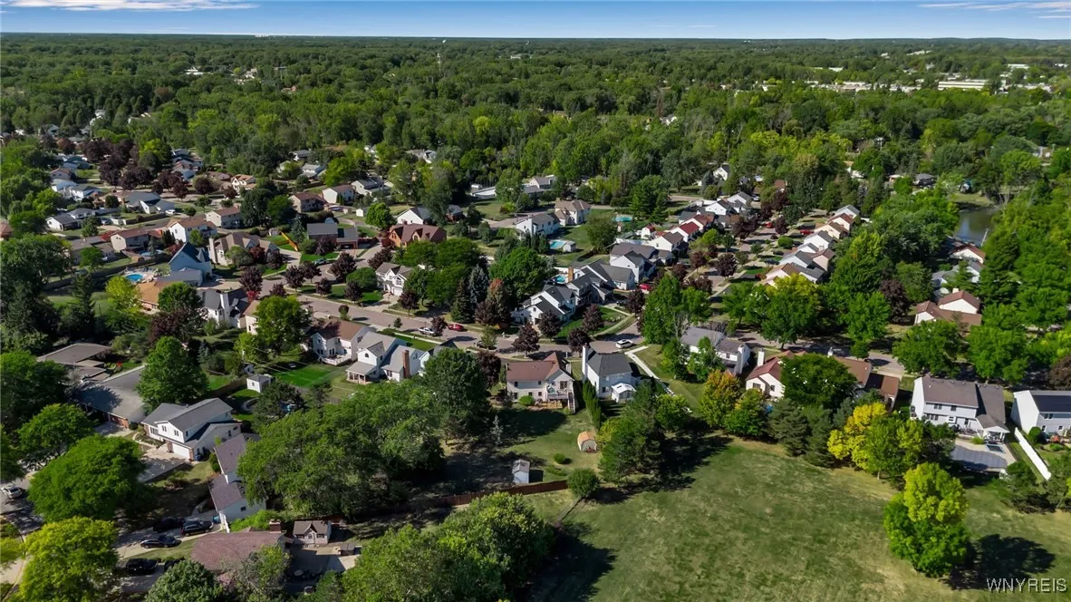 69 Hubbardston Place, Amherst, New York 14228, Amherst, New York 14228, 4 Bedrooms Bedrooms, 9 Rooms Rooms,2 BathroomsBathrooms,Residential,For Sale,69 Hubbardston Place, Amherst, New York 14228,0,B1639103