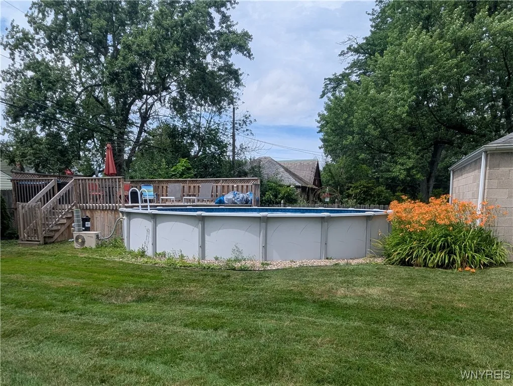 Heated pool
