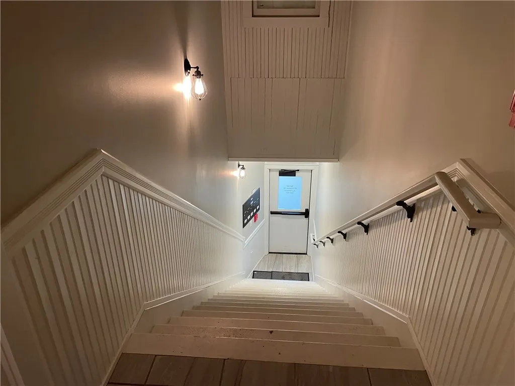 52 W Market Street West, Corning City, New York 14, Corning City, New York 14830, 1 Bedroom Bedrooms, 4 Rooms Rooms,1 BathroomBathrooms,Residential Lease,For Rent,52 W Market Street West, Corning City, New York 14,0,R1639645