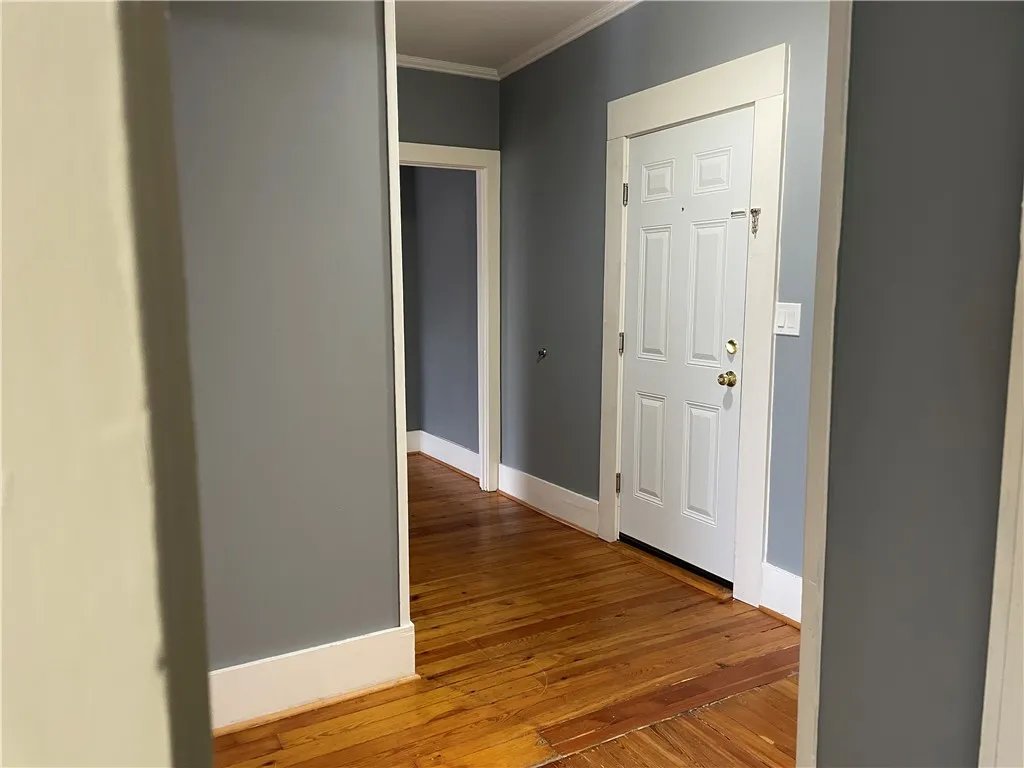 52 W Market Street West, Corning City, New York 14, Corning City, New York 14830, 1 Bedroom Bedrooms, 4 Rooms Rooms,1 BathroomBathrooms,Residential Lease,For Rent,52 W Market Street West, Corning City, New York 14,0,R1639645