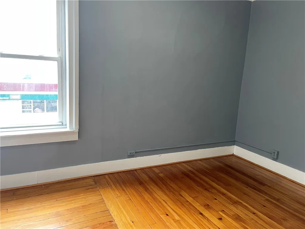 52 W Market Street West, Corning City, New York 14, Corning City, New York 14830, 1 Bedroom Bedrooms, 4 Rooms Rooms,1 BathroomBathrooms,Residential Lease,For Rent,52 W Market Street West, Corning City, New York 14,0,R1639645